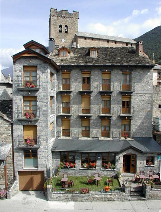 Hotel Gabarre Broto Exterior foto