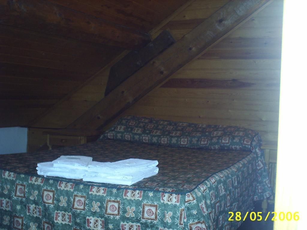 Hotel Gabarre Broto Habitación foto